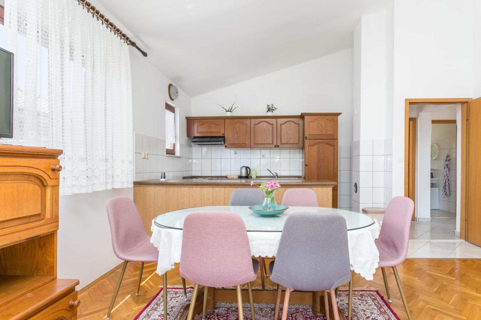 Apartments With A Parking Space Podstrana, Split - 17586 Rom bilde